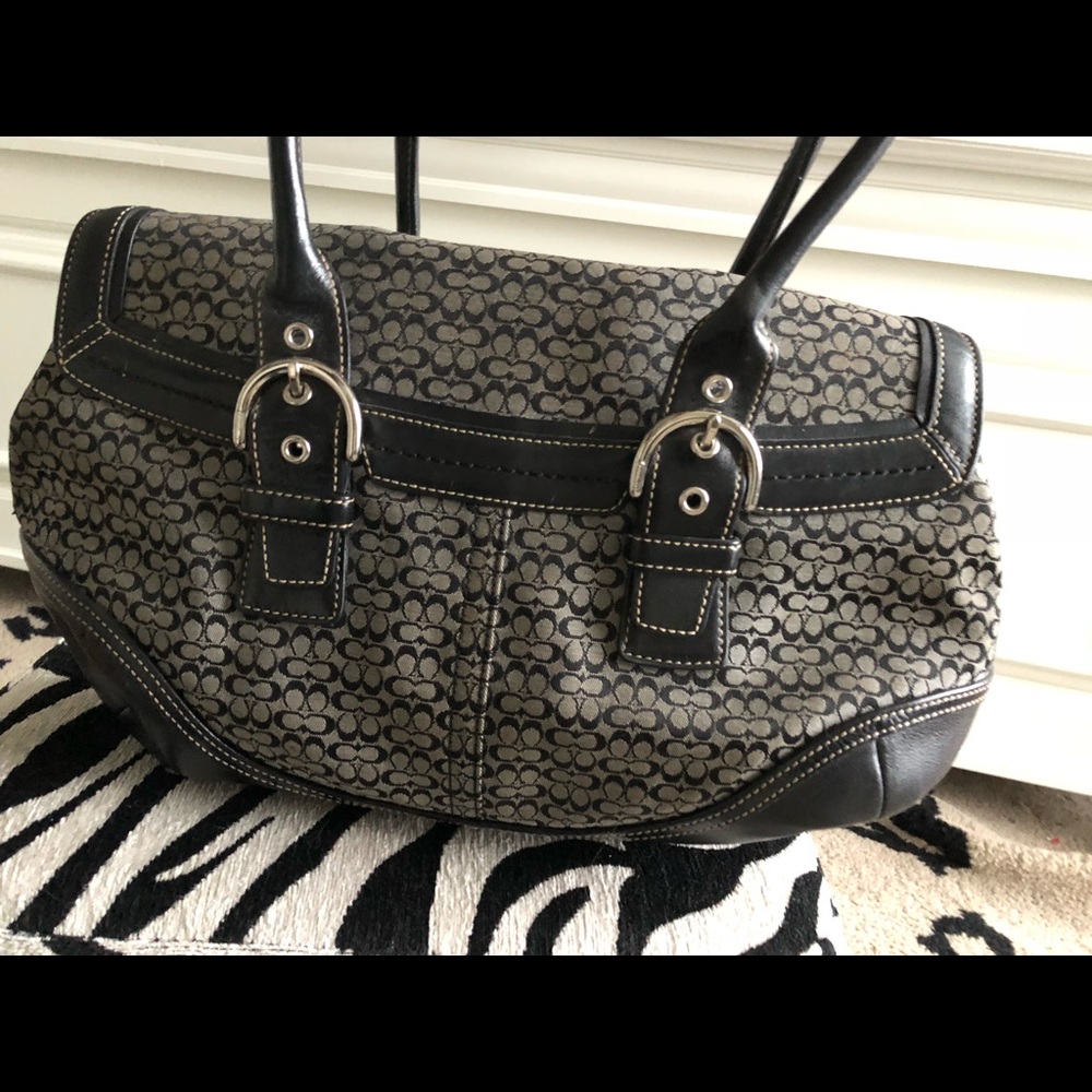 Coach Bag - Picture 3 of 6